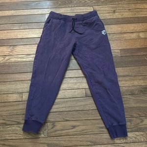 Born Primitive joggers. Size Med